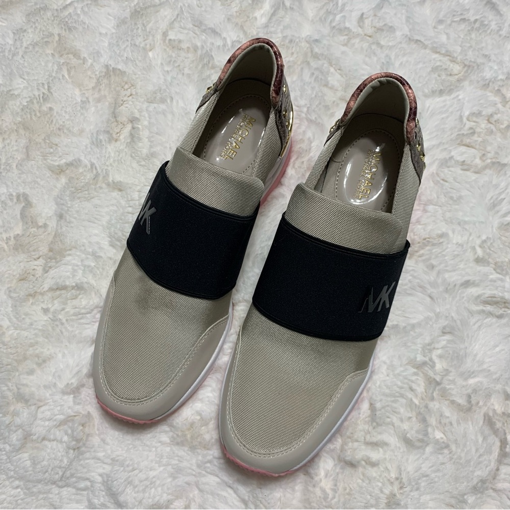 MICHAEL MICHAEL KORS Felix Wedge Sneaker - Picture 6 of 14